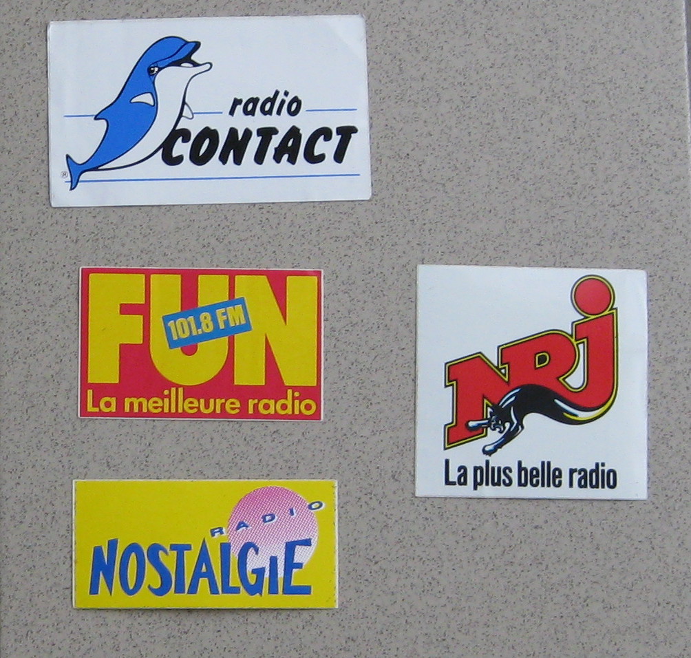 Les auto-collants RADIOS – Gestion Radiophonique